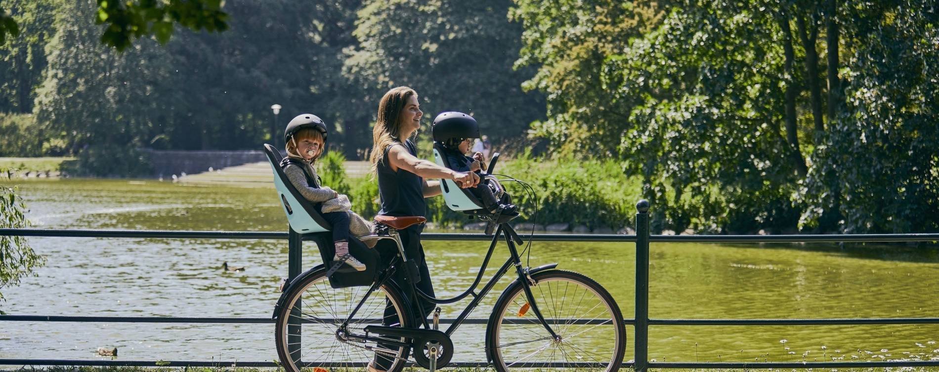 Thule Child Bike Seats - Family sticks together!