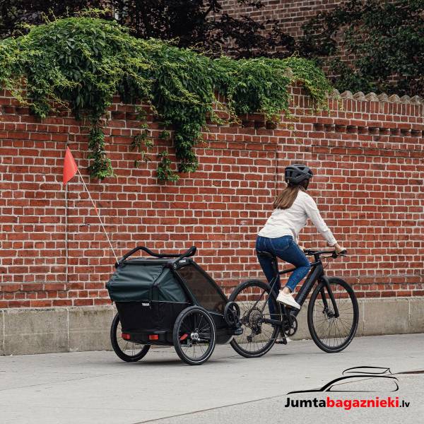 Thule Chariot Cab - Double Thule Chariot Cab - Double