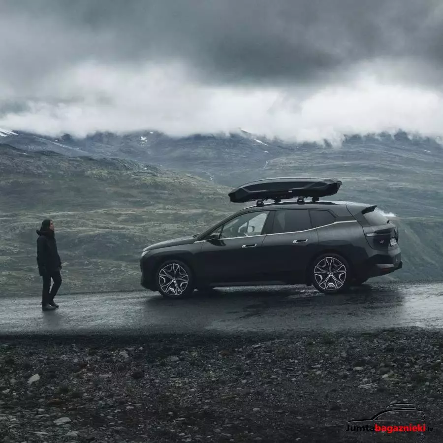 Thule Motion 3 L low | Black Glossy, 639300 Thule Motion 3 L low | Black Glossy, 639300