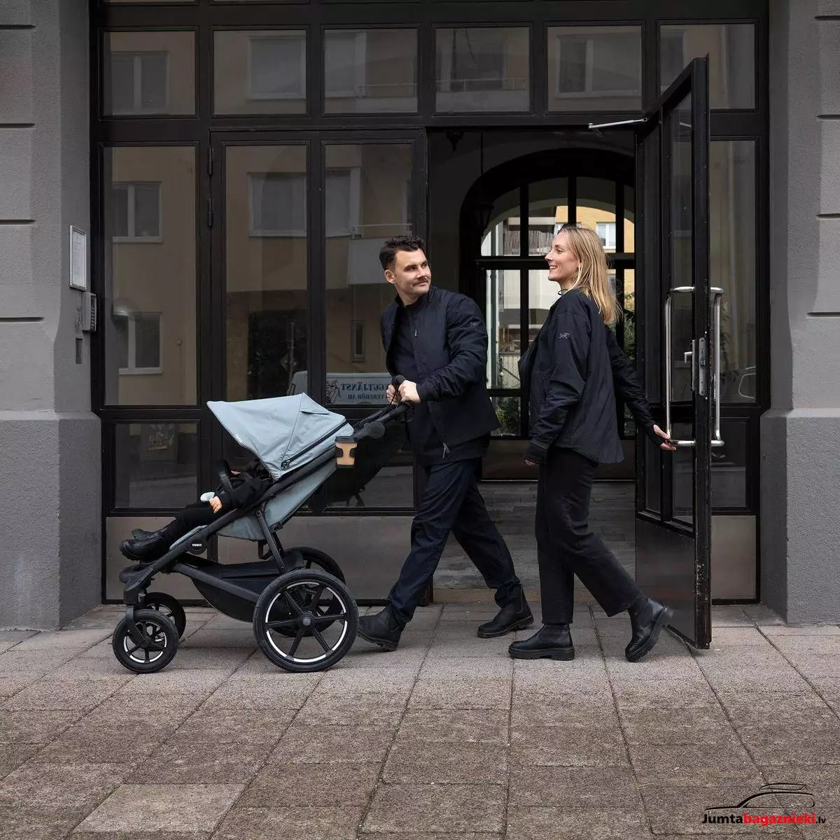 Thule Urban Glide 4-wheel, 10101977 Thule Urban Glide 4-wheel, 10101977