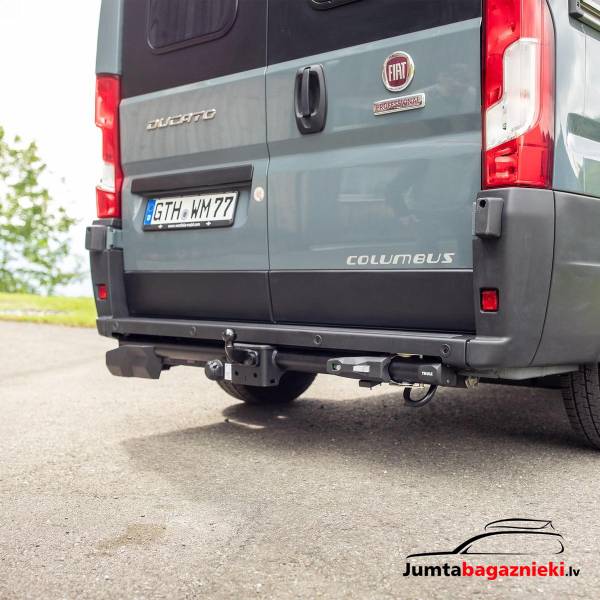 Thule VeloSwing Precut Bumper
