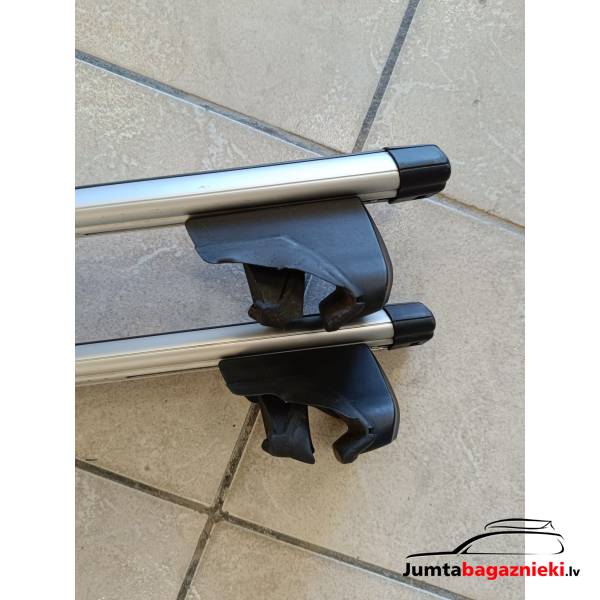 Thule Aerobar roof rack