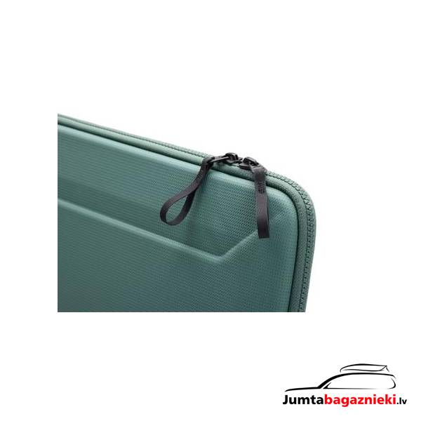 Thule Gauntlet 14 Thule Gauntlet 14