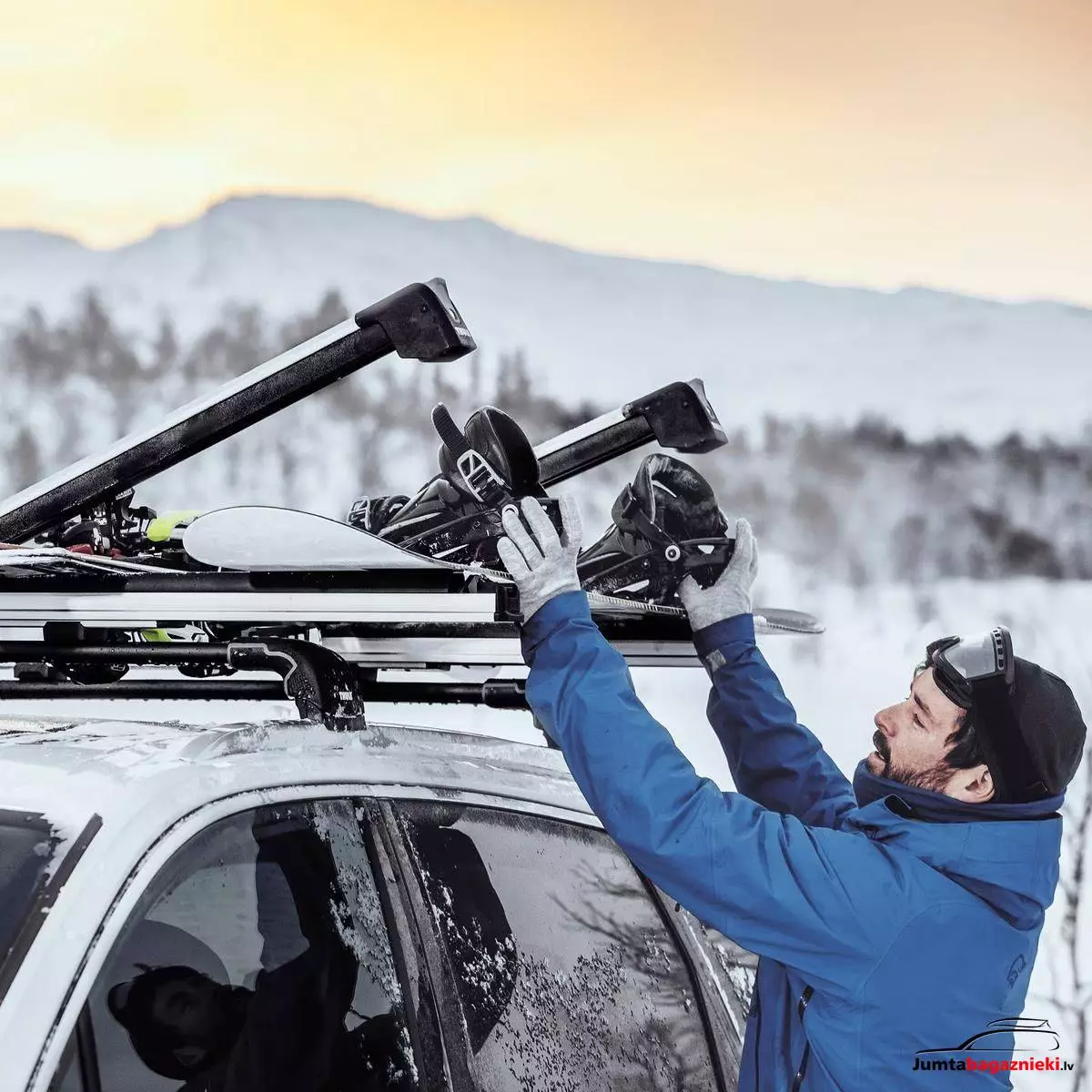Thule SnowPack Extender 62 cm | Black, 732507 Thule SnowPack Extender 62 cm | Black, 732507