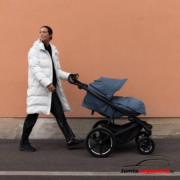 Thule Elements high-performance footmuff M/L - Dark Slate Thule Elements high-performance footmuff M/L - Dark Slate