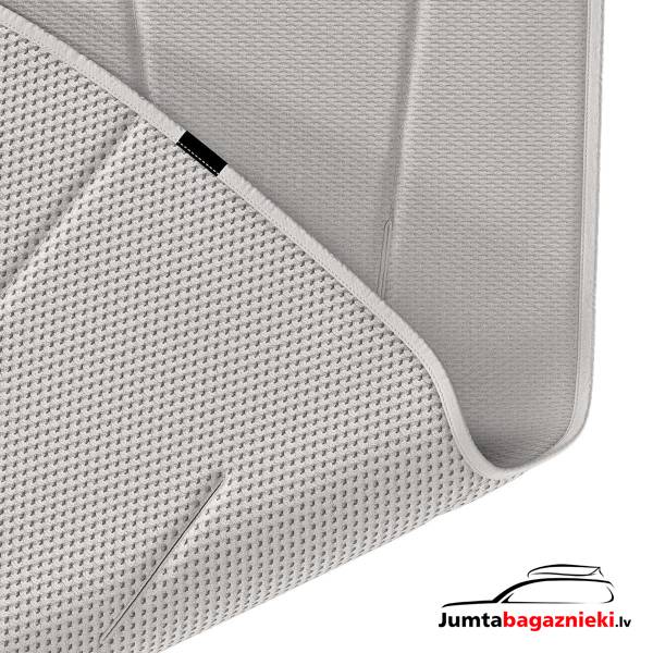 Thule summer seat liner - Soft Gray, 11200343 Thule summer seat liner - Soft Gray, 11200343
